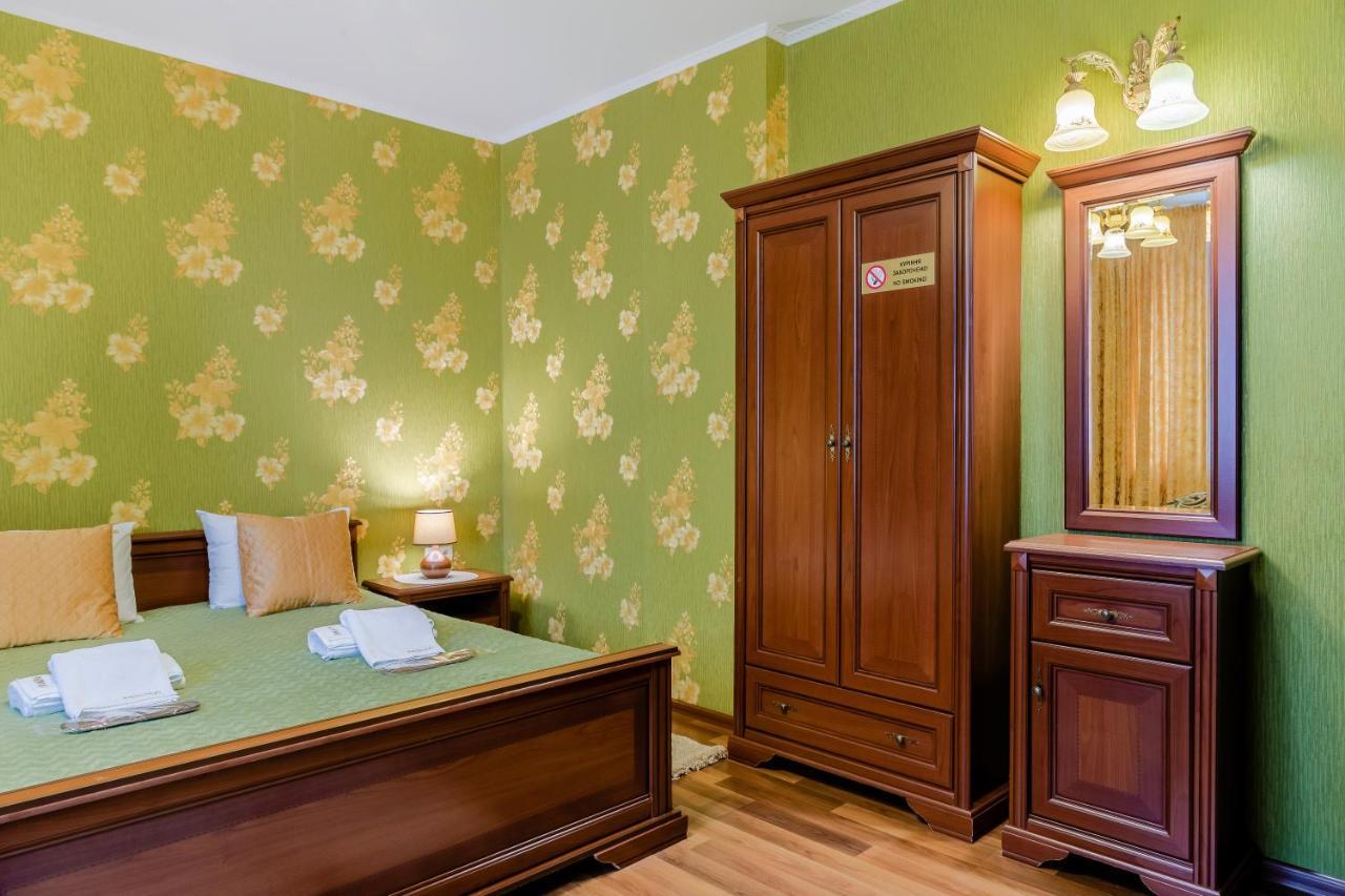 Poznyakoff Aparthotel Киев Экстерьер фото